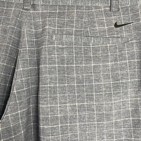 Nike Golf Dri Fit Shorts Gray White Plaid Polyester Blend Men's Size‎ 34 - Picture 6 of 11
